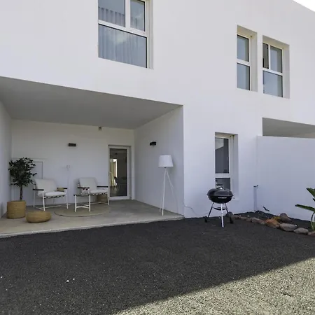 Serena Lua By Villalia * Playa Blanca (Lanzarote)