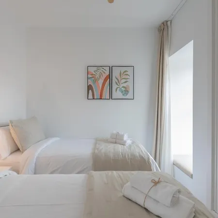 Serena Lua By Villalia פלאיה בלנקה