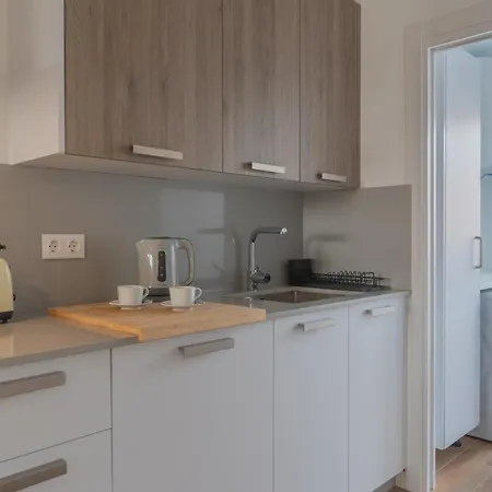 Serena Lua By Villalia *